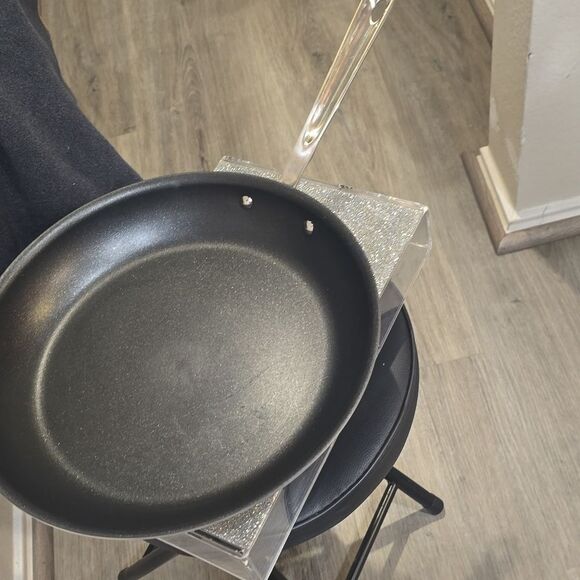 All-Clad D3 Stainless Steel Non-Stick 12" Fry Pan - Picture 6 of 9